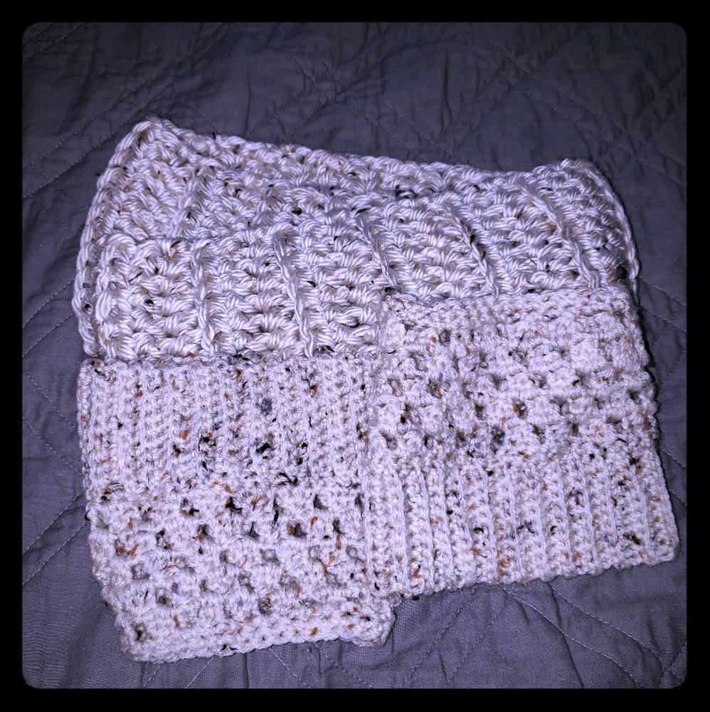 Infinity scarf and bott cuffs